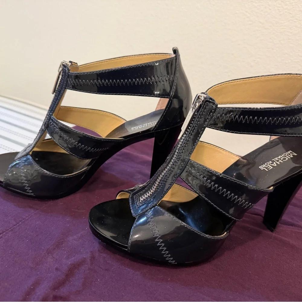 Michael Kors Navy Patent Leather Zip-Front Women's Heels - Size 7